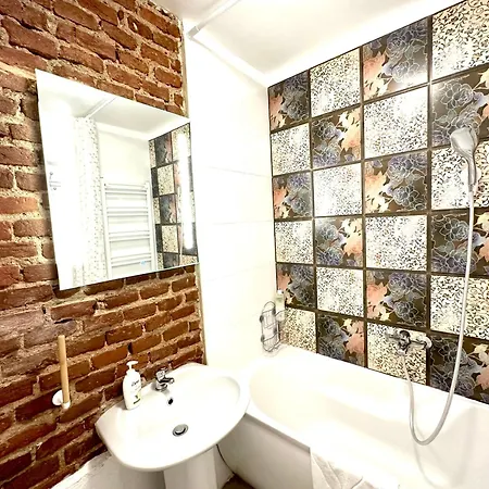 4friendscentrubrasov Apartment *